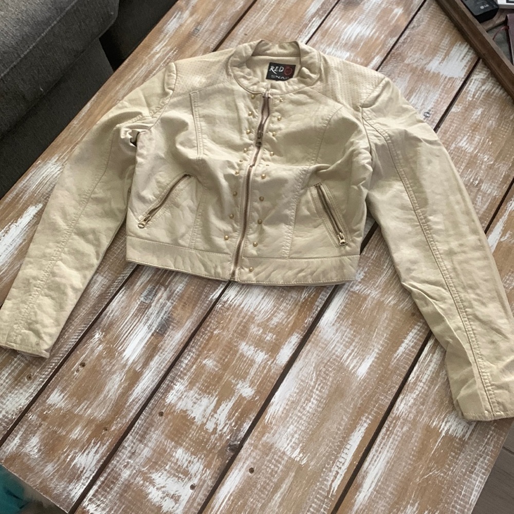 Cream bomber zipper jacket